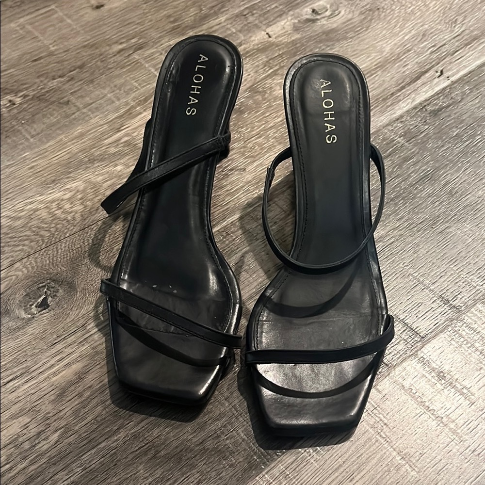 ALOHAS Black Strappy Heels with Square Toe